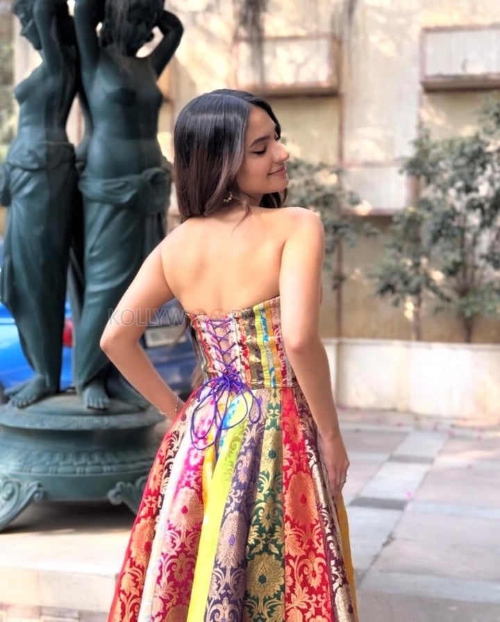 Attractive Actress Anushka Sen in a Strapless Multi Colored Banarasi Brocade Gown with a Fitted Corset Bodice Pictures 01