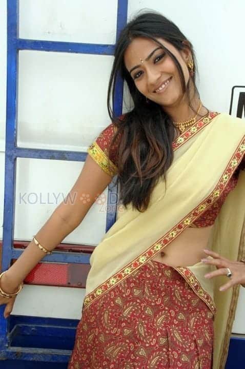 Beautiful Actress Model Aditi Sharma Photos 03
