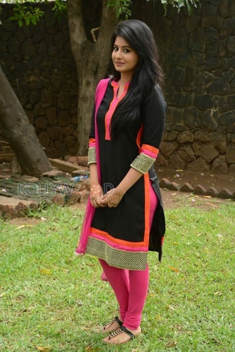 Burma Movie Heroine Reshmi Menon Photos 02