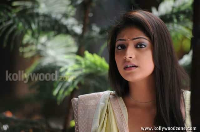 Jameen Movie Heroine Padma Priya Stills 02