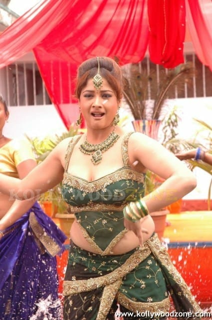 Kiran Rathod Sexy Stills 07