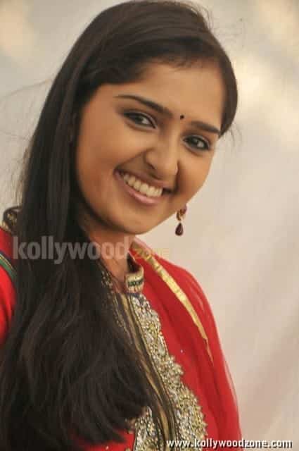 Sanusha Photos 03