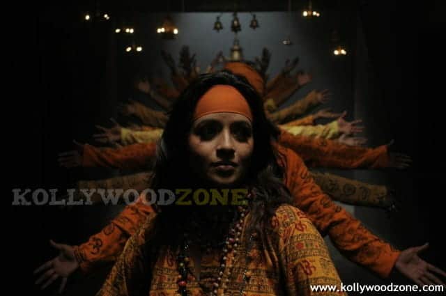 Sexy New Reema Sen Pictures 13