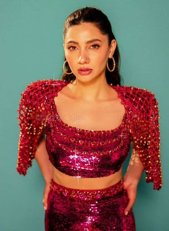 Actress Mahira Khan Red Dress Photoshoot Pictures 01