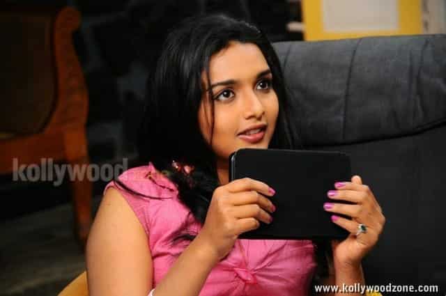 Actress Deepthi Photos 50