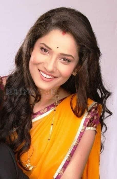 Tv Actress Ankita Lokhande Photos 02