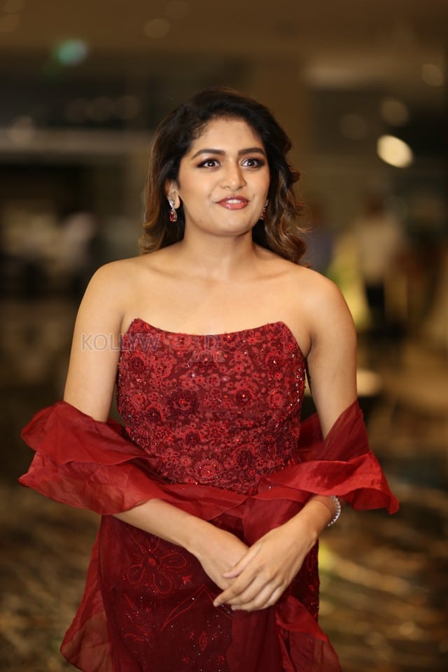 Actress Aditi Shankar at Bhairavam Movie Pre Release Event Pictures 09