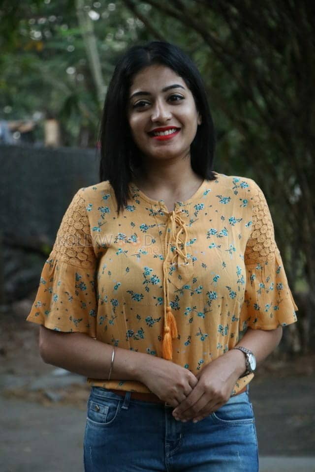 Actress Anjali Nair Pictures At Nedunalvaadai Thanks Giving Meet 06