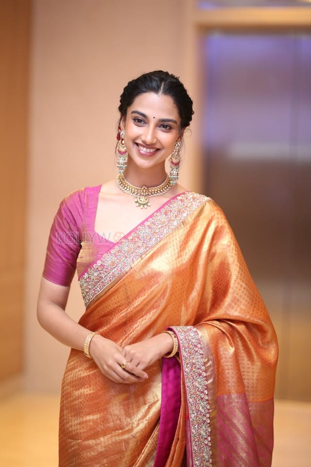 Actress Meenakshi Chaudhary at The GOAT Pre Release Event Pictures 18
