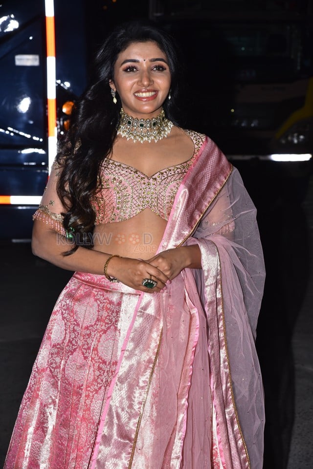 Actress Mirnaa Menon at Naa Saami Ranga Pre Release Event Pictures 09