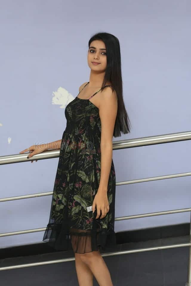Actress Neha Solanki At 90Ml Movie Success Meet Photos 01