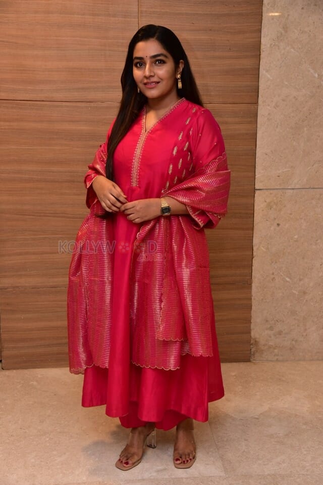 Actress Rajisha Vijayan at Sardar Movie Pre Release Event Photos 04