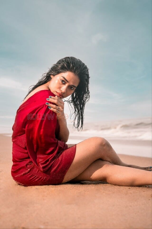 Actress Sai Priyanka Sexy Beach Photoshoot Pictures 04