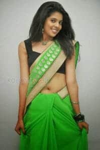 Actress Shravya Reddy Sexy Navel Cleavage Photos 06 (214774