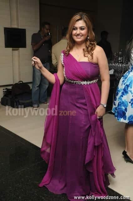 Actress Sona At Sidney Sladen Fashion Show Event Photos 02