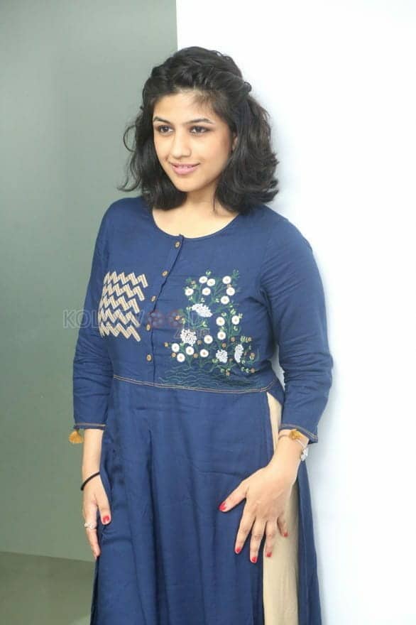 Actress Supriya Isola New Photoshoot Stills 09