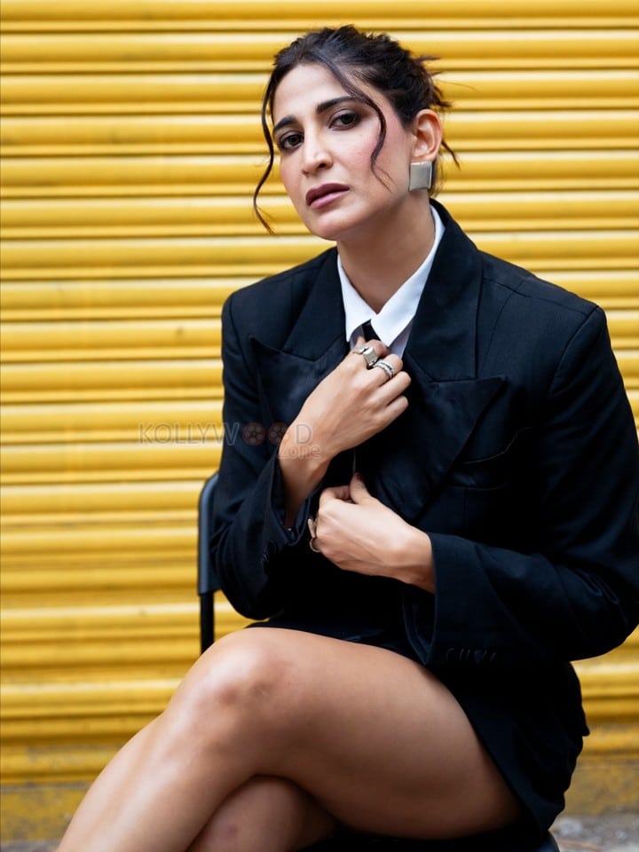 Boss Beauty Aahana Kumra in a Black Blazer and Mini Skirt Photos 01