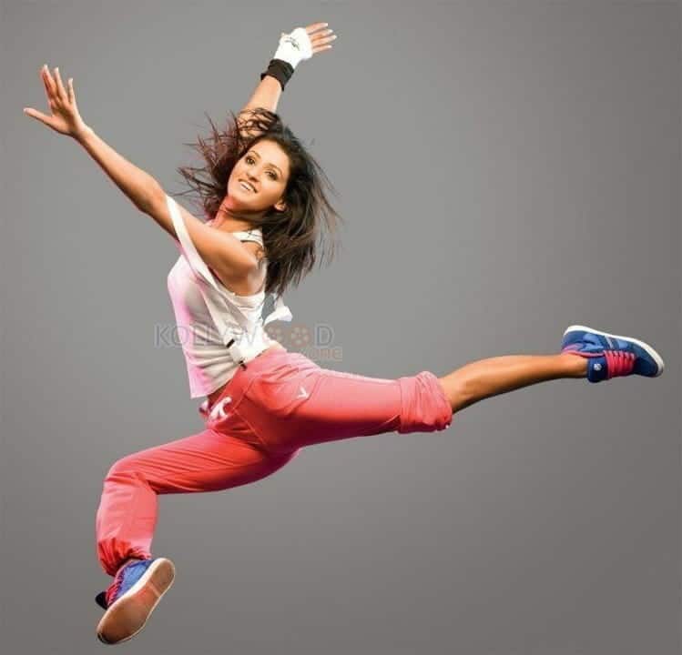 Dancer Actress Shakti Mohan Photos 16