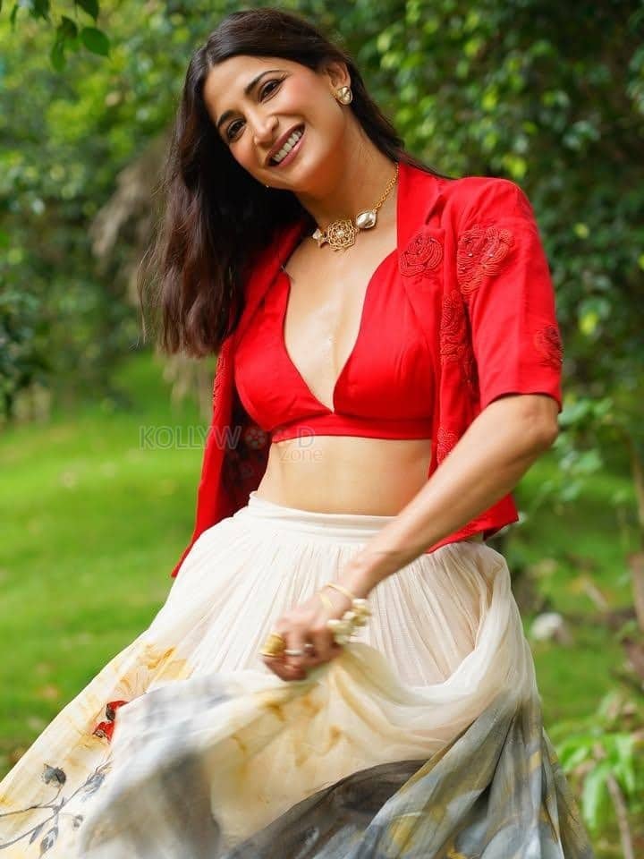 Graceful Aahana Kumra in a Red Bralette and Ivory Skirt with an Embroidered Shrug Photos 03