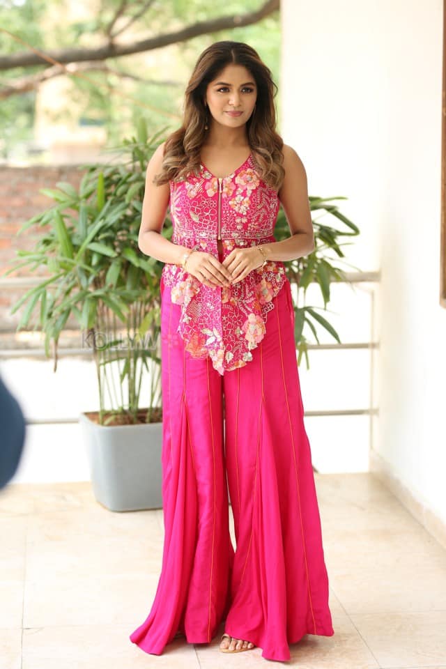 Heroine Aditi Shankar at Bhairavam Interview Photos 49