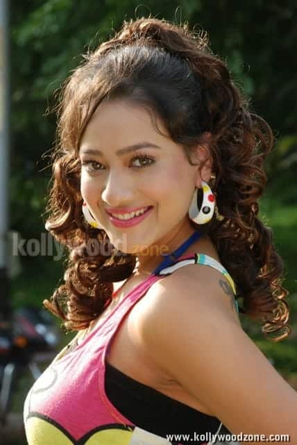 Madalasa Sharma Hot Photos 13