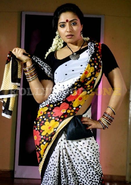 Mumtaz Stills 22