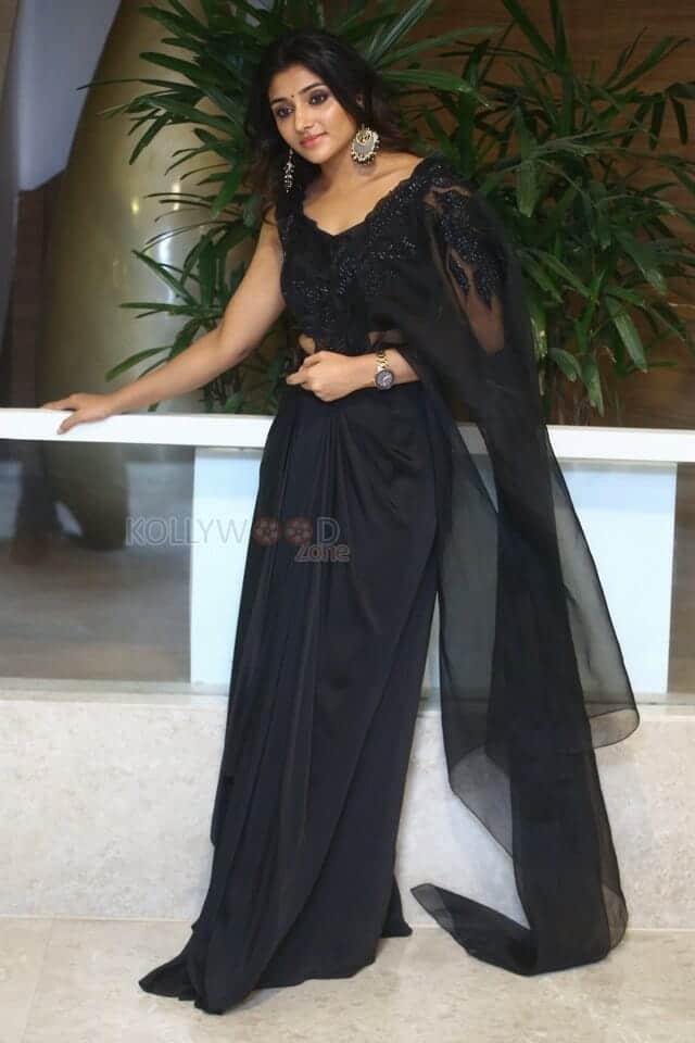 Sexy Actress Mirnaa Menon at Crazy Fellow Pre Release Event Photos 24