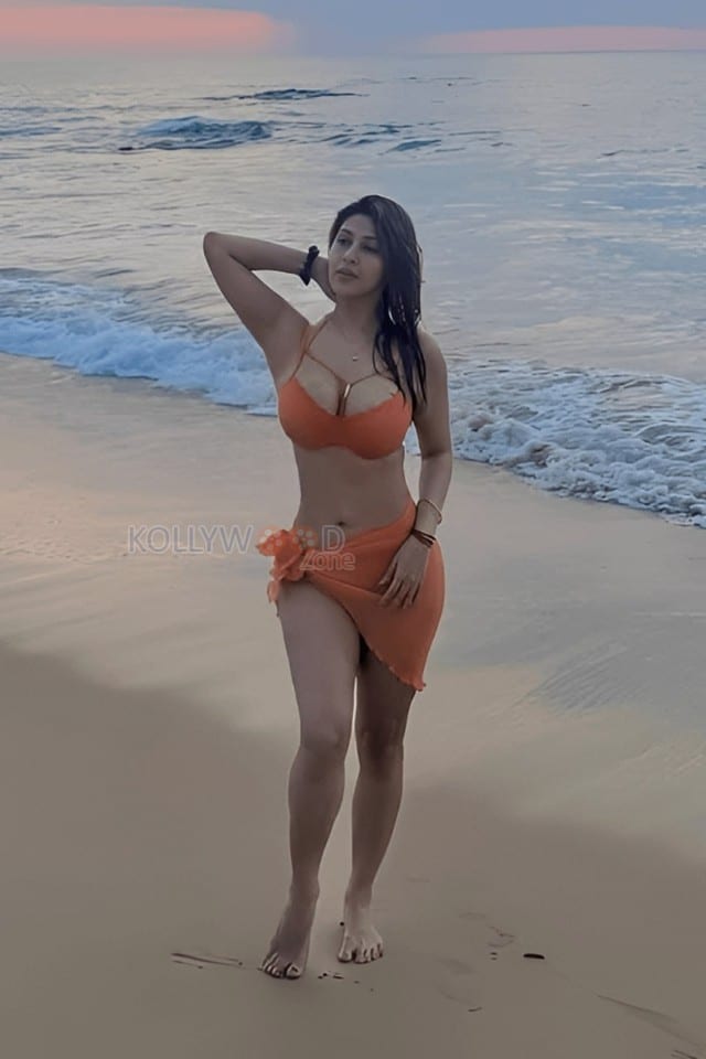 Sexy Sonarika Bhadoria Bikini Photos 02