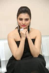 Telugu Actress Priyanka Black Dress Photos 23 (212548) | Kollywood Zone