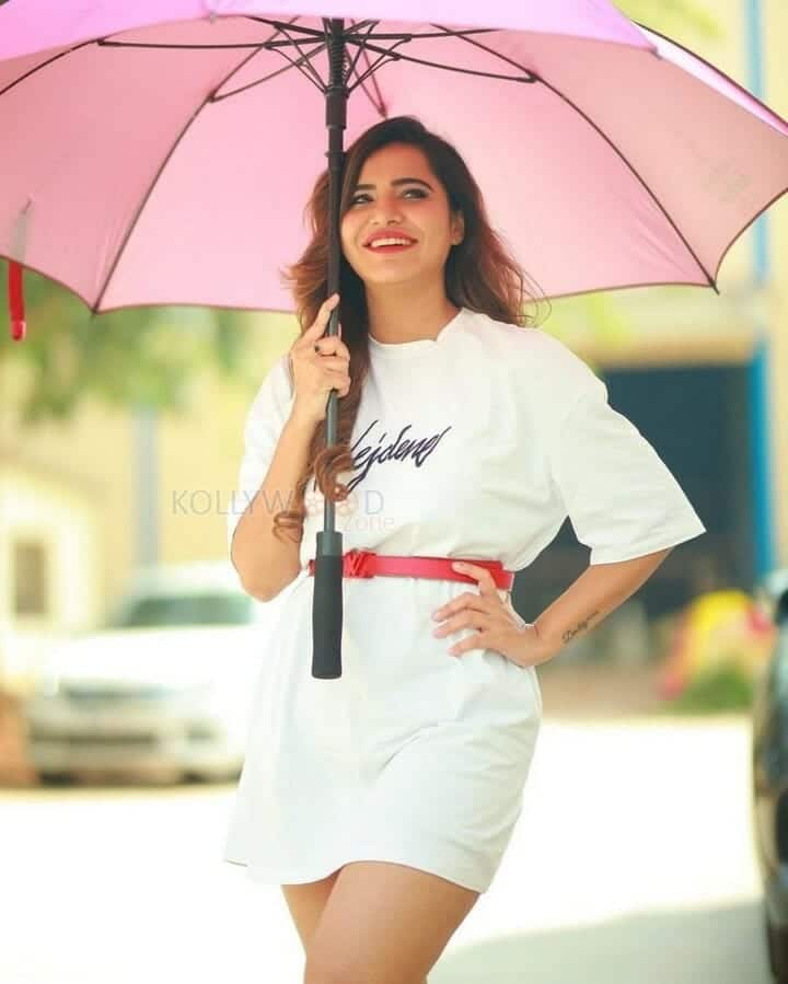 Ashu Reddy in White Dress Photoshoot Stills 01