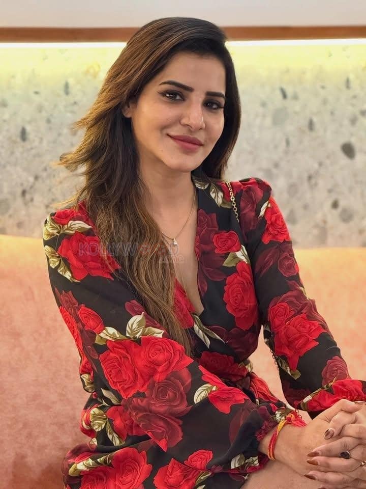 Jr Samantha Ashu Reddy Sexy in a Red Rose Floral Mini Dress with a Deep Plunging Neck Photos 03