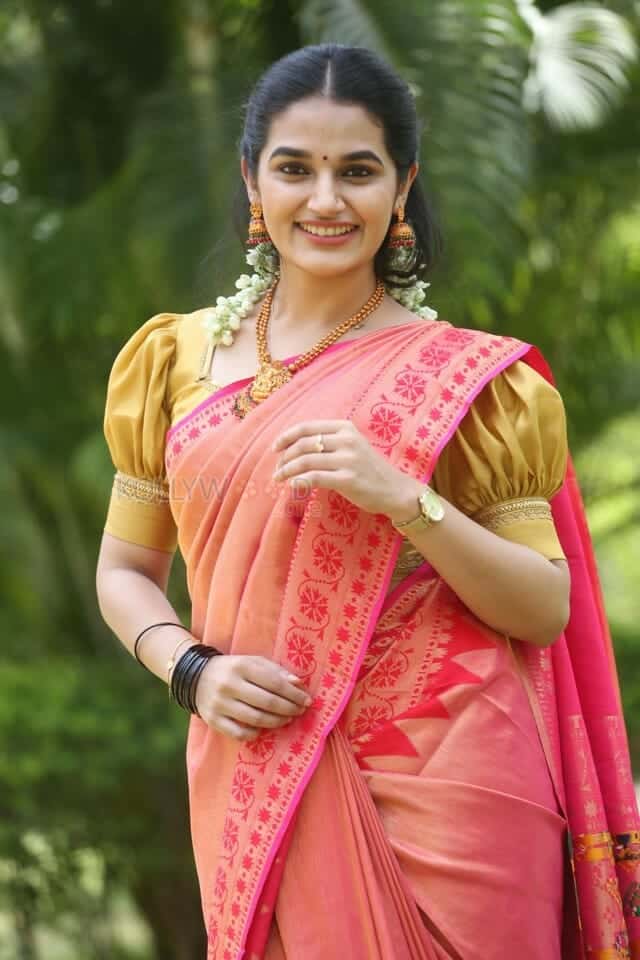 Actress Aparna Janardanan at Love You Ram Pressmeet Pictures 27