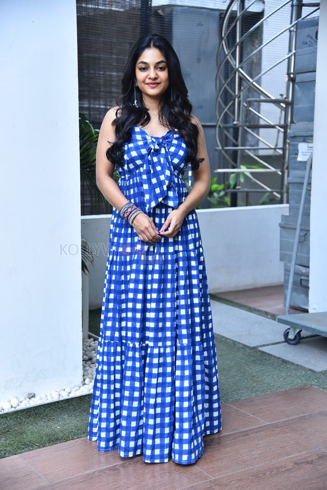 Actress Ivana at Single Movie Success Meet Pictures 01