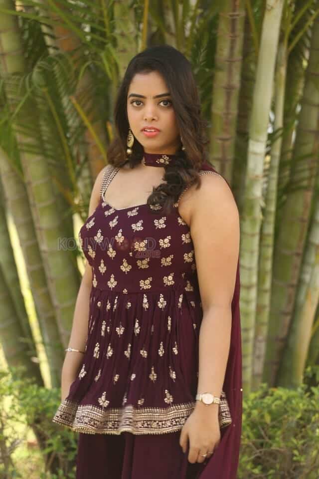 Manjeera Reddy at Chiclets Movie Trailer Launch Pictures 13
