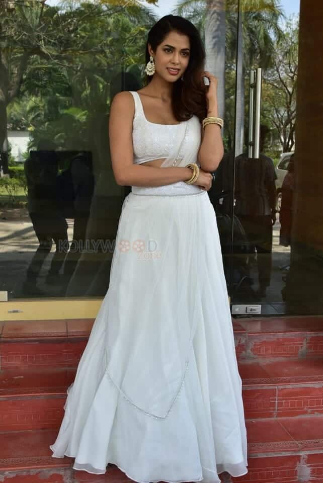 Actress Pooja Kiran at Narayana Co Teaser Launch Photos 11