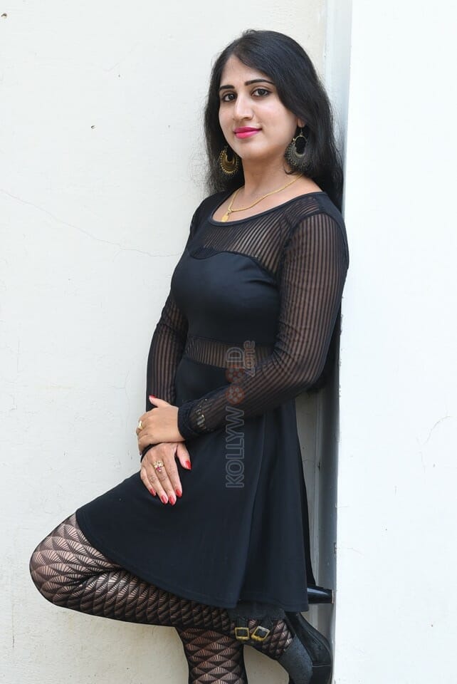 Tollywood Actress Vydoorya at Rudraksha Puram Movie Press Meet Photos 06