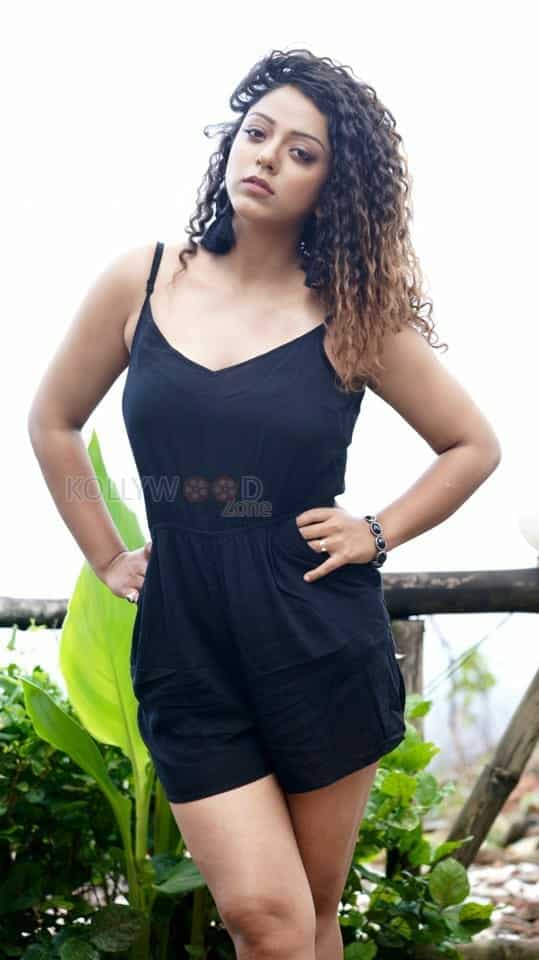 Actress Deviyani Sharma Hot Goa Photoshoot Pictures 03