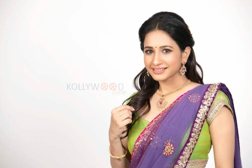 Actress Manvita Kamath Photoshoot Pictures 01