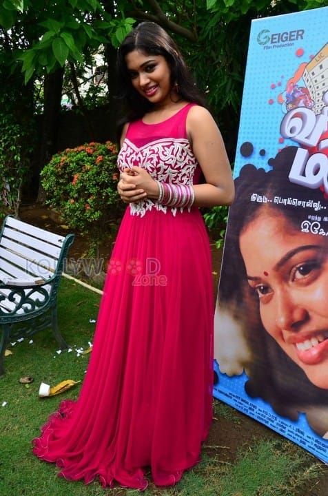 Actress Priyanka At Vandha Mala Press Meet Pictures 05