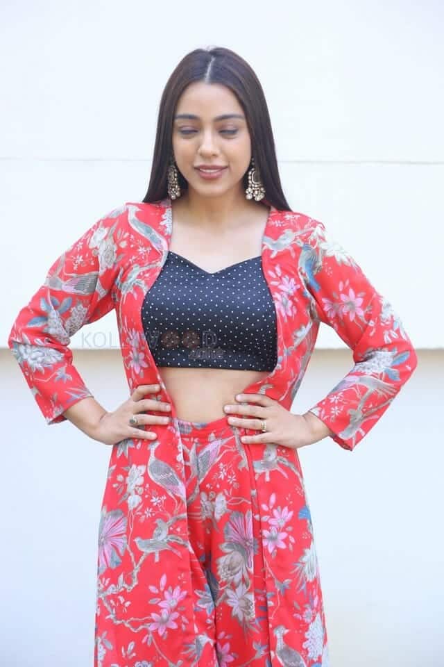 Heroine Deviyani Sharma at Saithan Trailer Launch Pictures 23