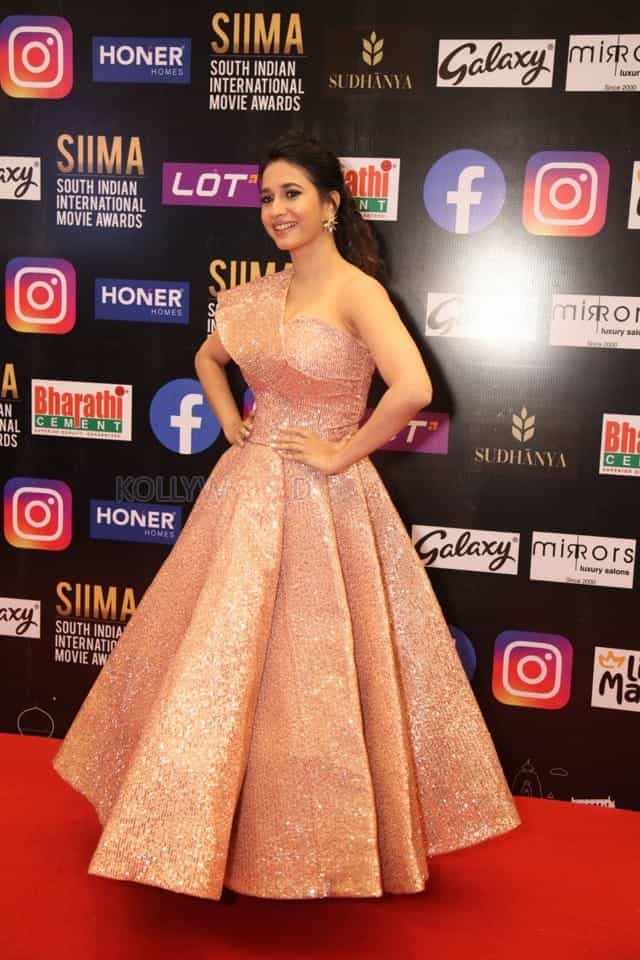 Manvita Kamat at SIIMA Awards 2021 Day 2 Photos 01