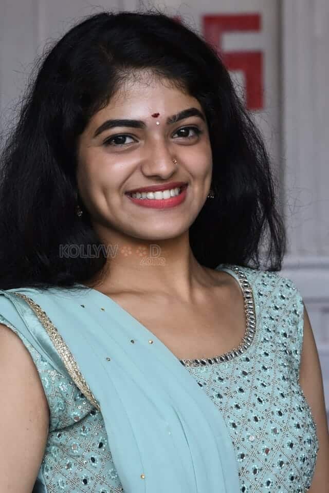 Telugu Actress Sangeerthana Vipin Latest Photos 01