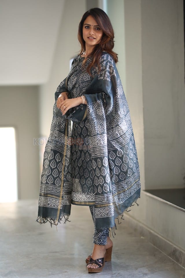 Actress Vaishnavi Chaitanya at Love Me Title Launch Event Photos 20