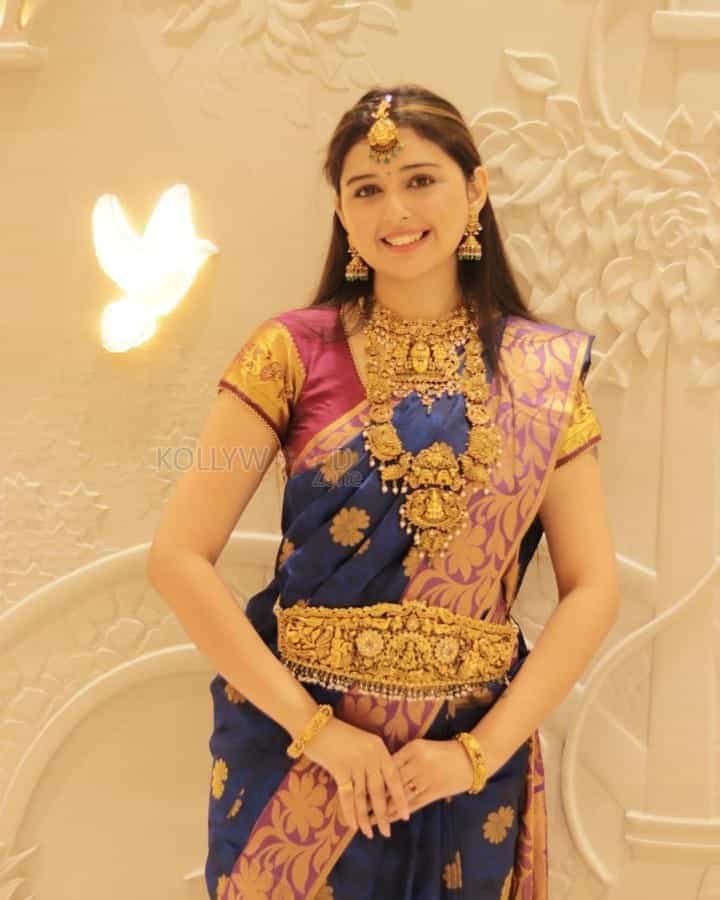 Beautiful Vedvika in a Traditional Silk Saree Photos 05