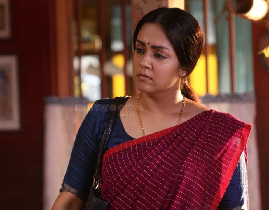 Chekka Chivantha Vaanam Actress Jyotika Photos 01