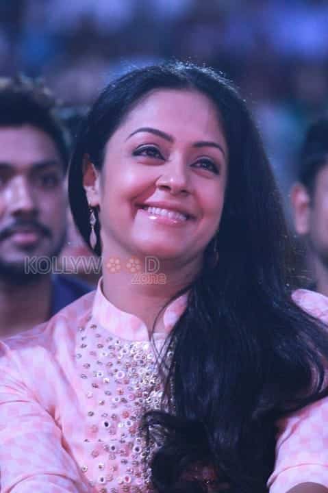Jyothika At 62Nd Film Fare Event Photos 02