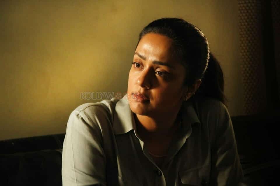 Naachiyaar Movie Jyothika Pictures 07