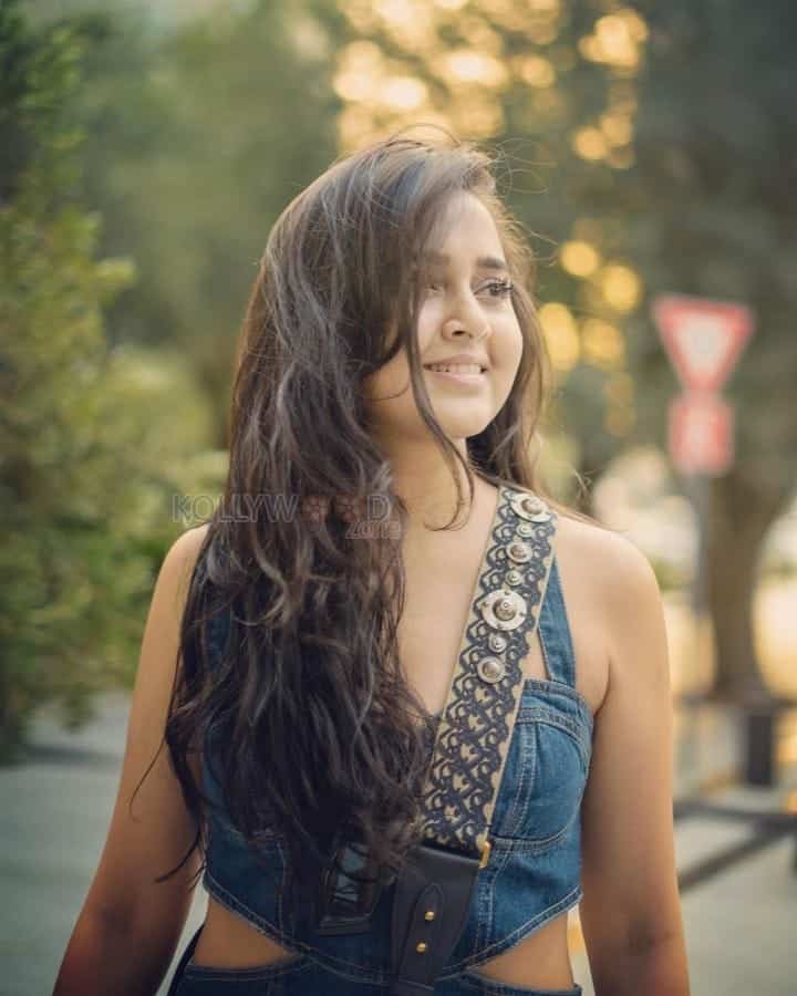 Stylish Tejasswi Prakash in a Denim Top and Mini Denim Skirt Photos 01