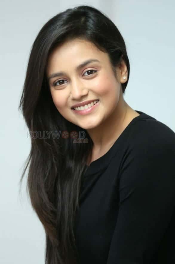 Actress Mishti Chakraborty Latest Pics 56