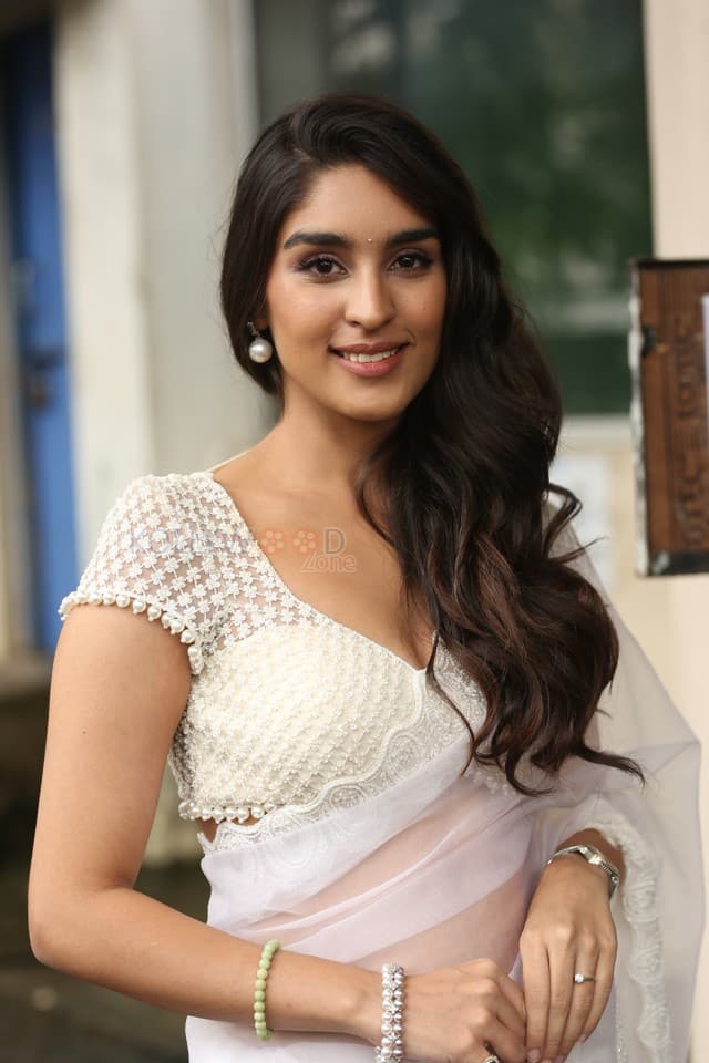 Heroine Yukti Thareja at K Ramp Movie Press Meet Photos 04